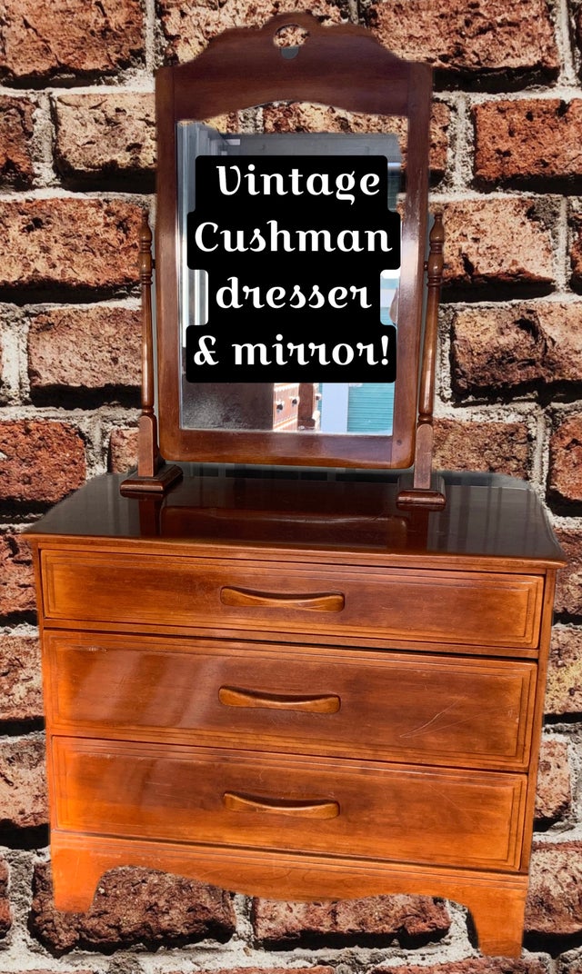 Vintage Cushman Colonial Creations Molly Stark 3 Drawer Dresser with Mirror